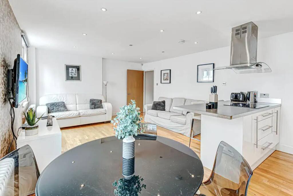 2Br Flat Next To London Eye On Lower Marsh 96A Zewnętrze zdjęcie
