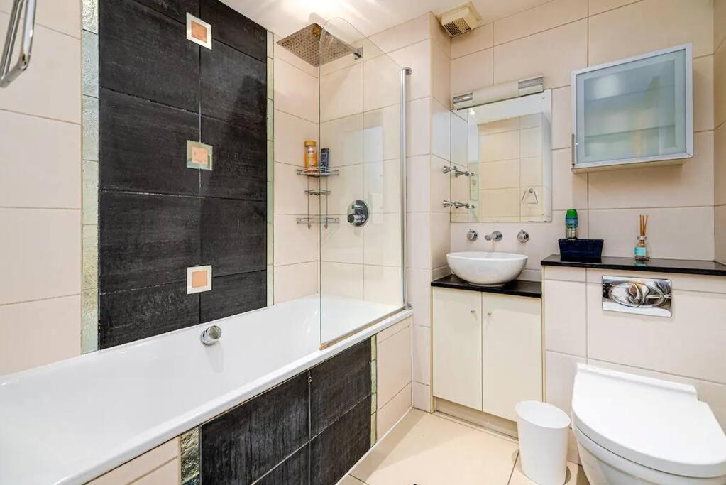 2Br Flat Next To London Eye On Lower Marsh 96A Zewnętrze zdjęcie